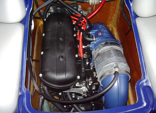 ���ÃW�F�b�g�{�[�g�@���}�n EXCITER1430TR �G���W�����[��